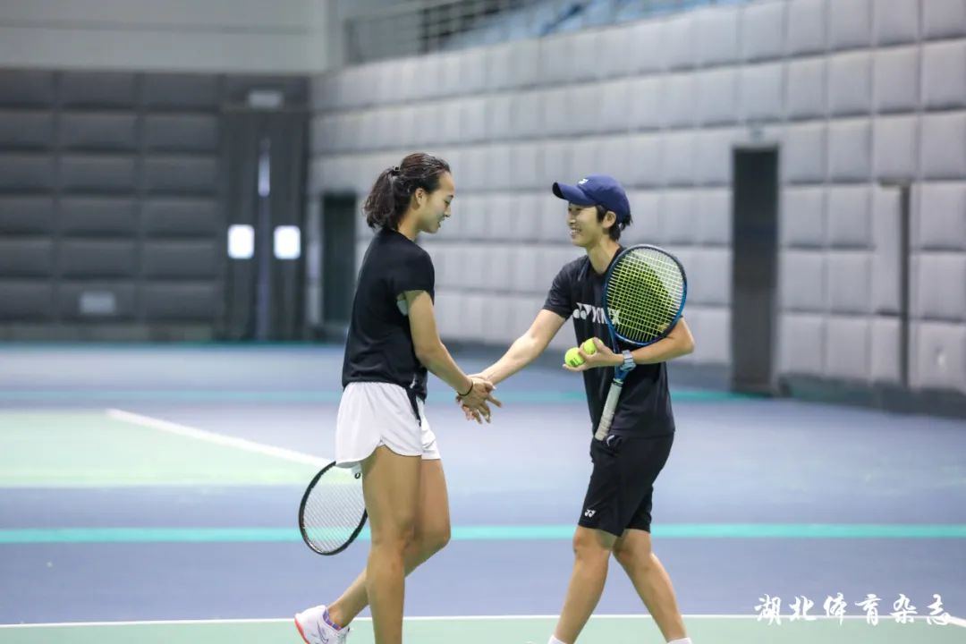 赛场周边还 赛场周边还